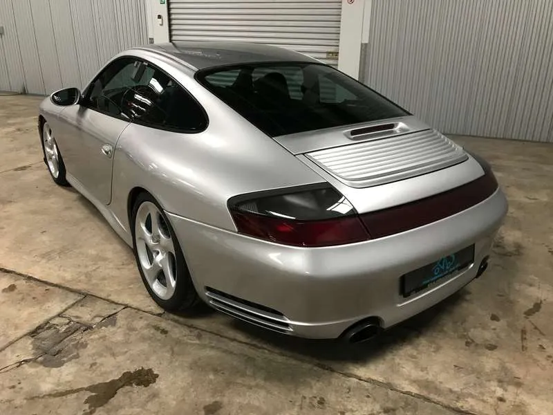 Porsche 996 Carrera 4S Coupé Tiptronic *58.566 KM* Image 2