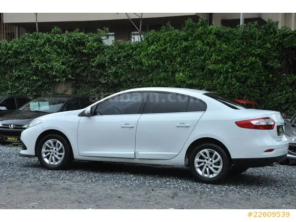 Renault Fluence 1.5 dCi Touch Image 2